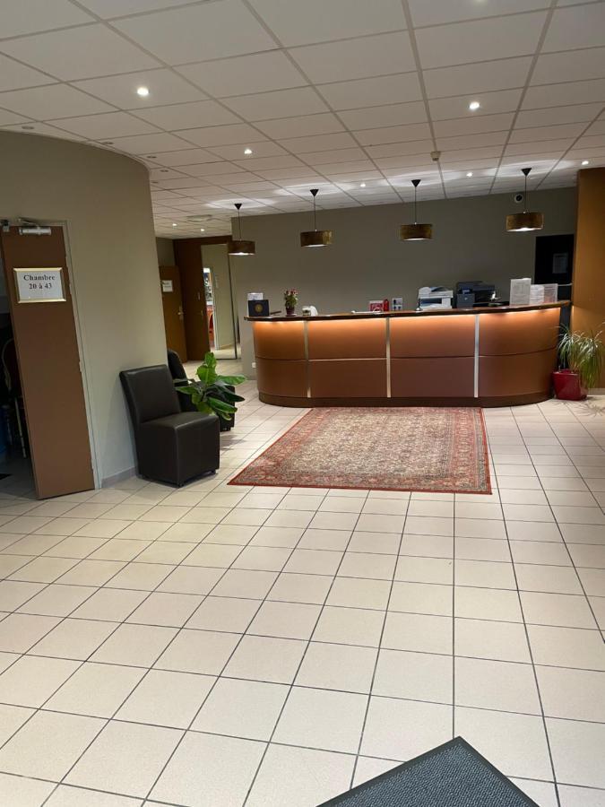 L'Abribis Hotel Фирмини Екстериор снимка